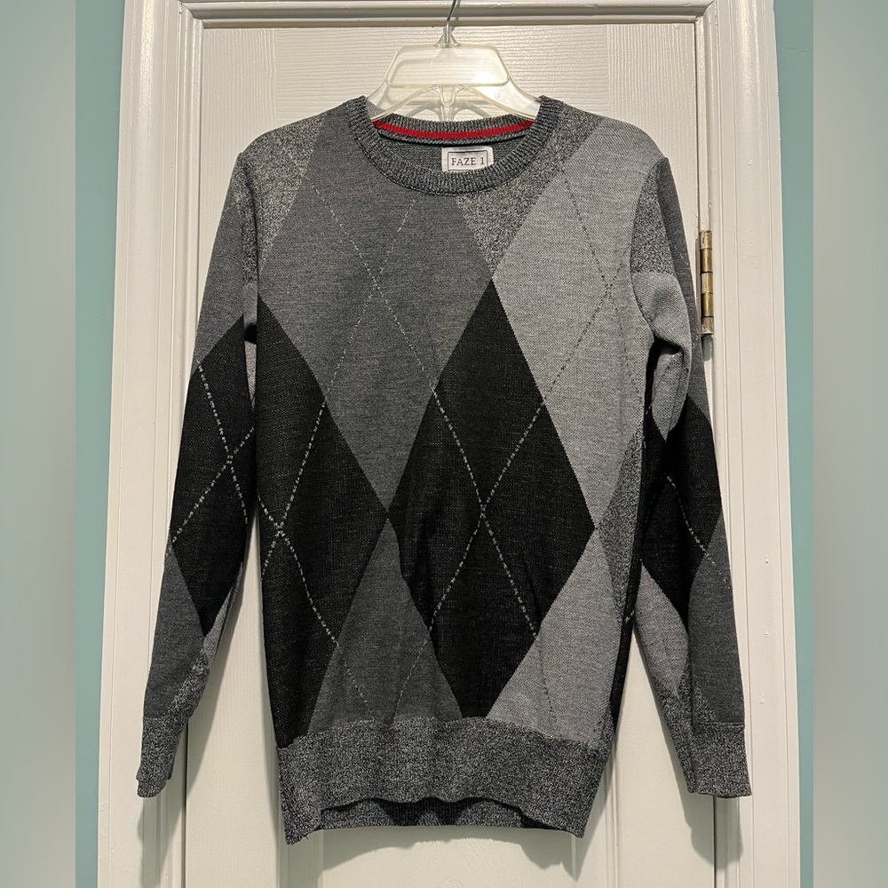 Faze 1 Boys Argyle Sweater Size M (10/12)